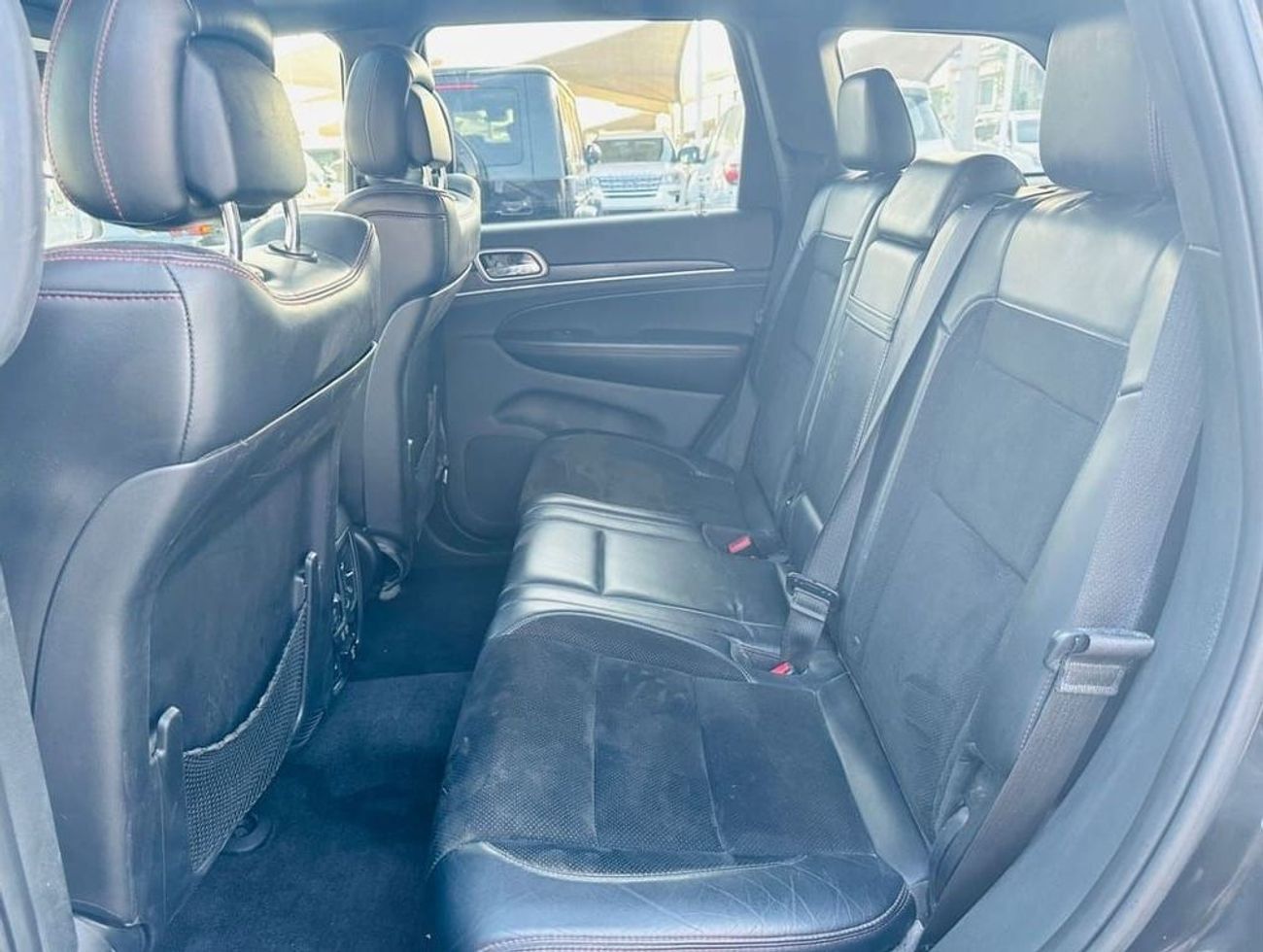 Jeep Grand Cherokee Limited 5.7L (350 HP)