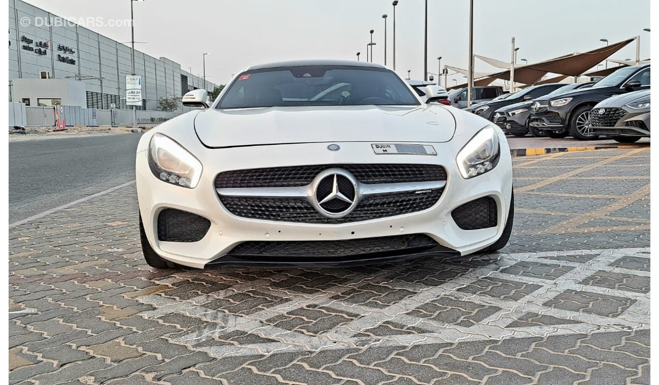 Mercedes-Benz AMG GT S Mercedes GTS GCC 2015