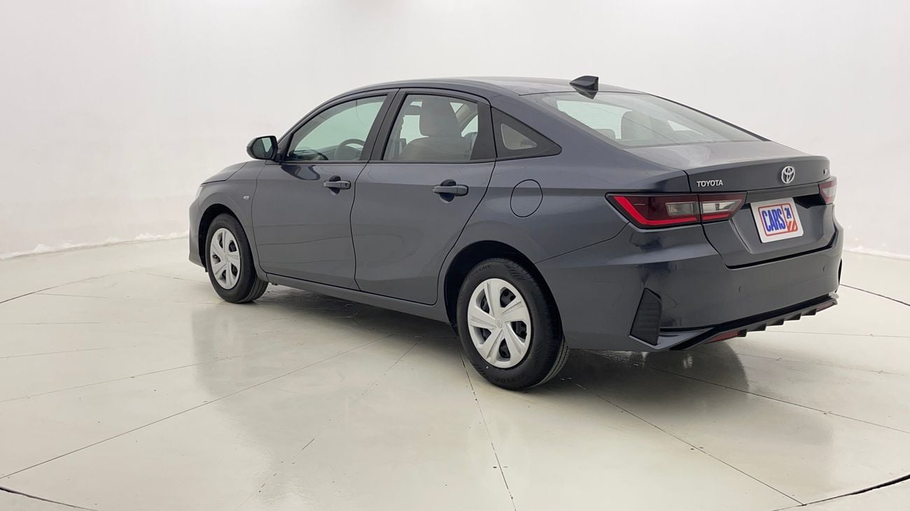 تويوتا يارس E 1.5 | بدون دفعة مقدمة | اختبار القيادة في المنزل