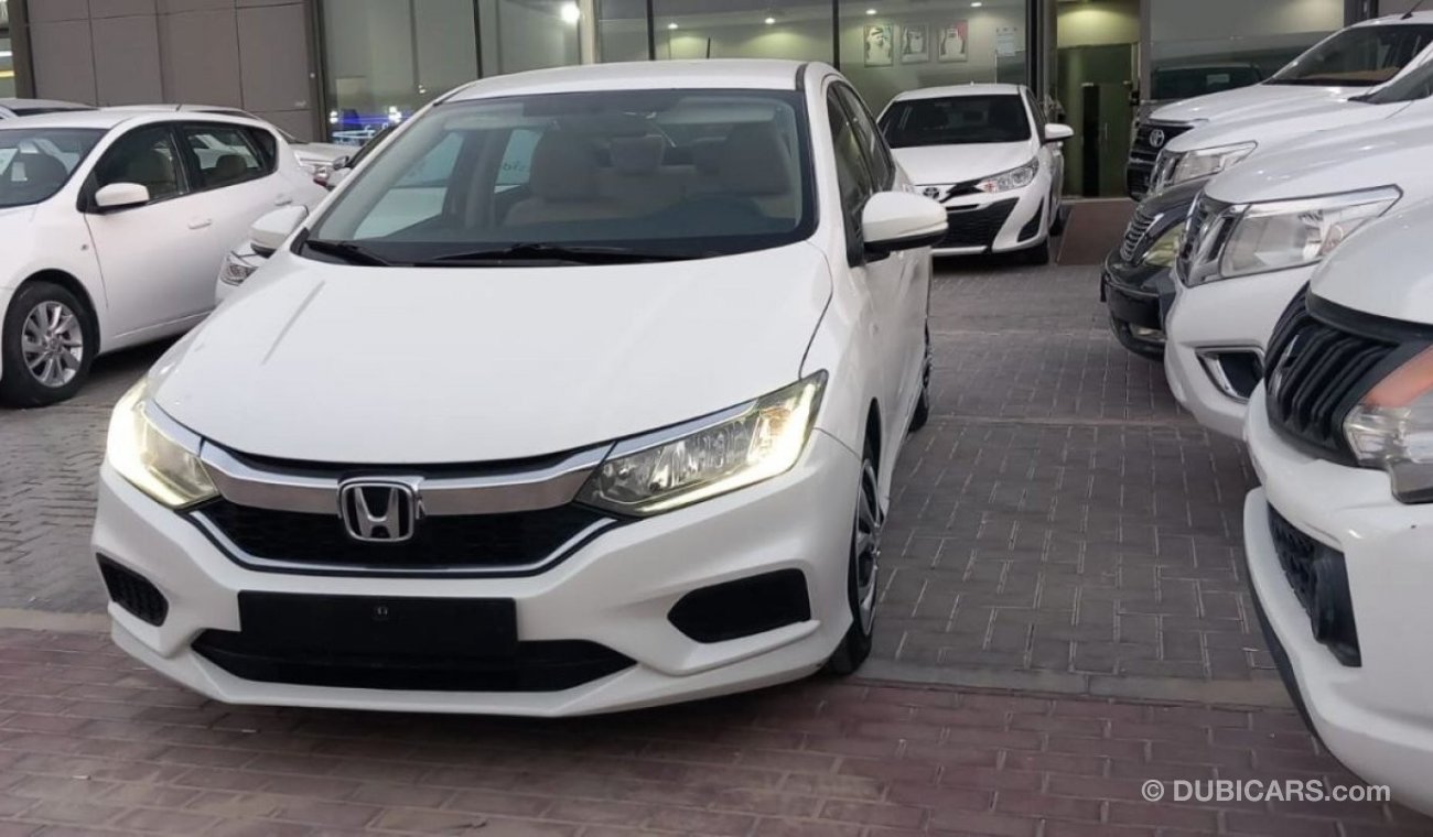 هوندا سيتي Honda City EX (GM), 4dr Sedan, 1.5L 4cyl Petrol, Automatic, Front Wheel Drive2019