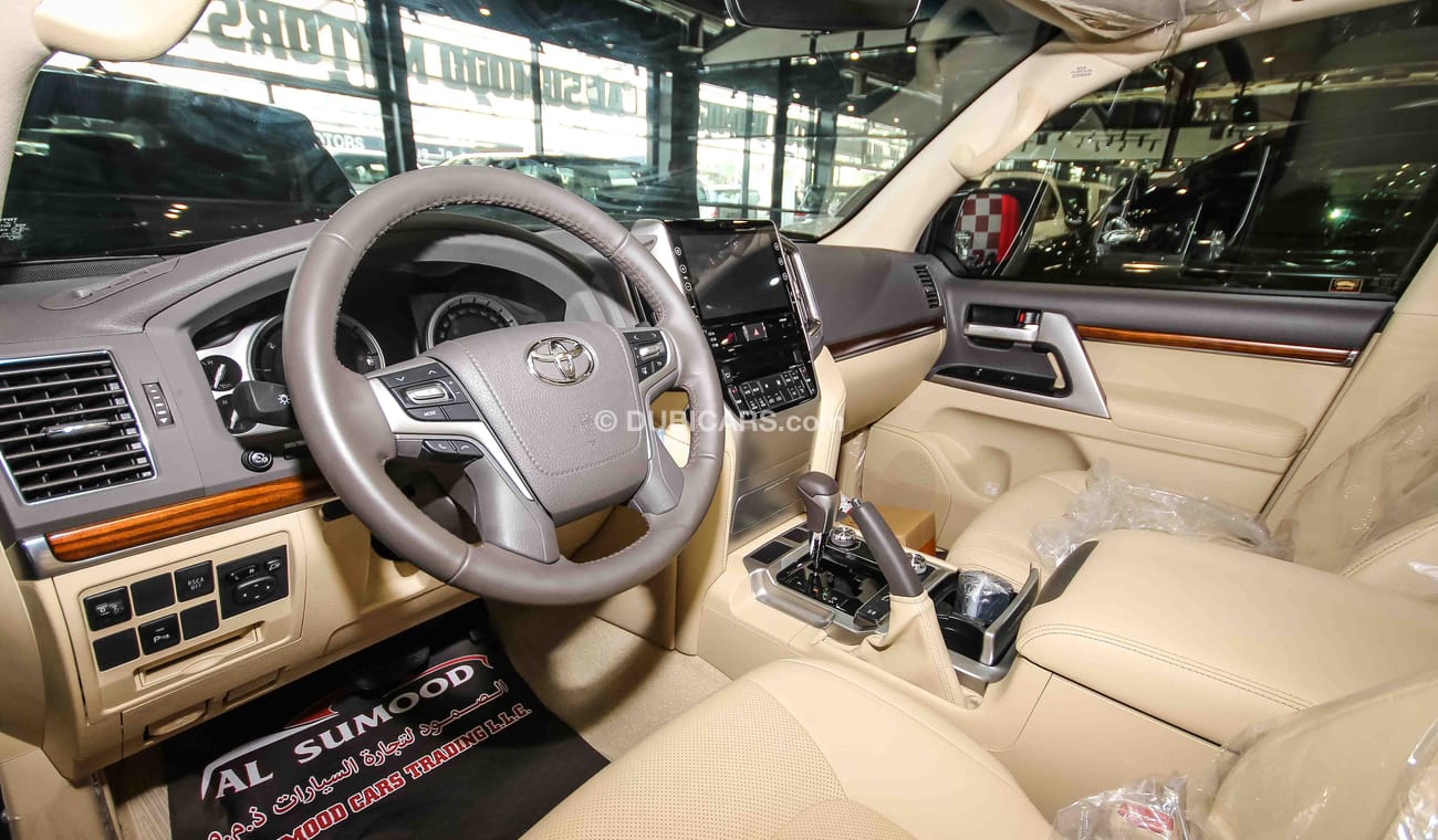 Toyota Land Cruiser VX5.7