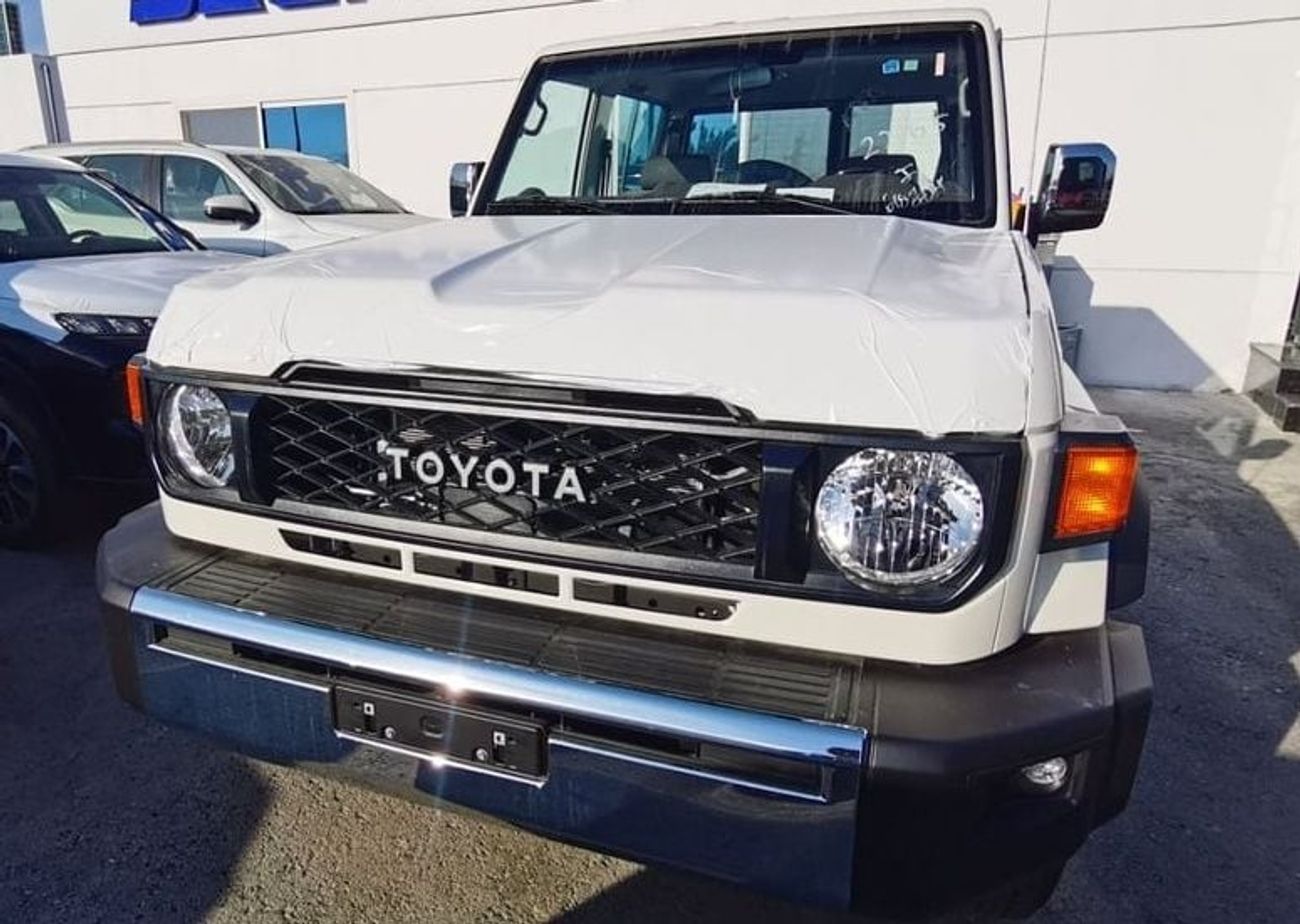 New Toyota Land Cruiser Hard Top 2024 Toyota LC 71 Short wheel 4.0L AT ...