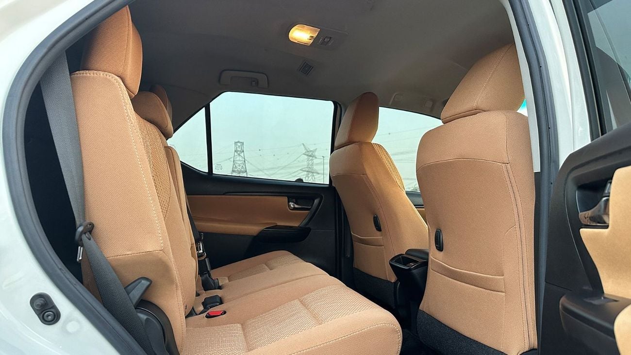 تويوتا فورتونر EXR