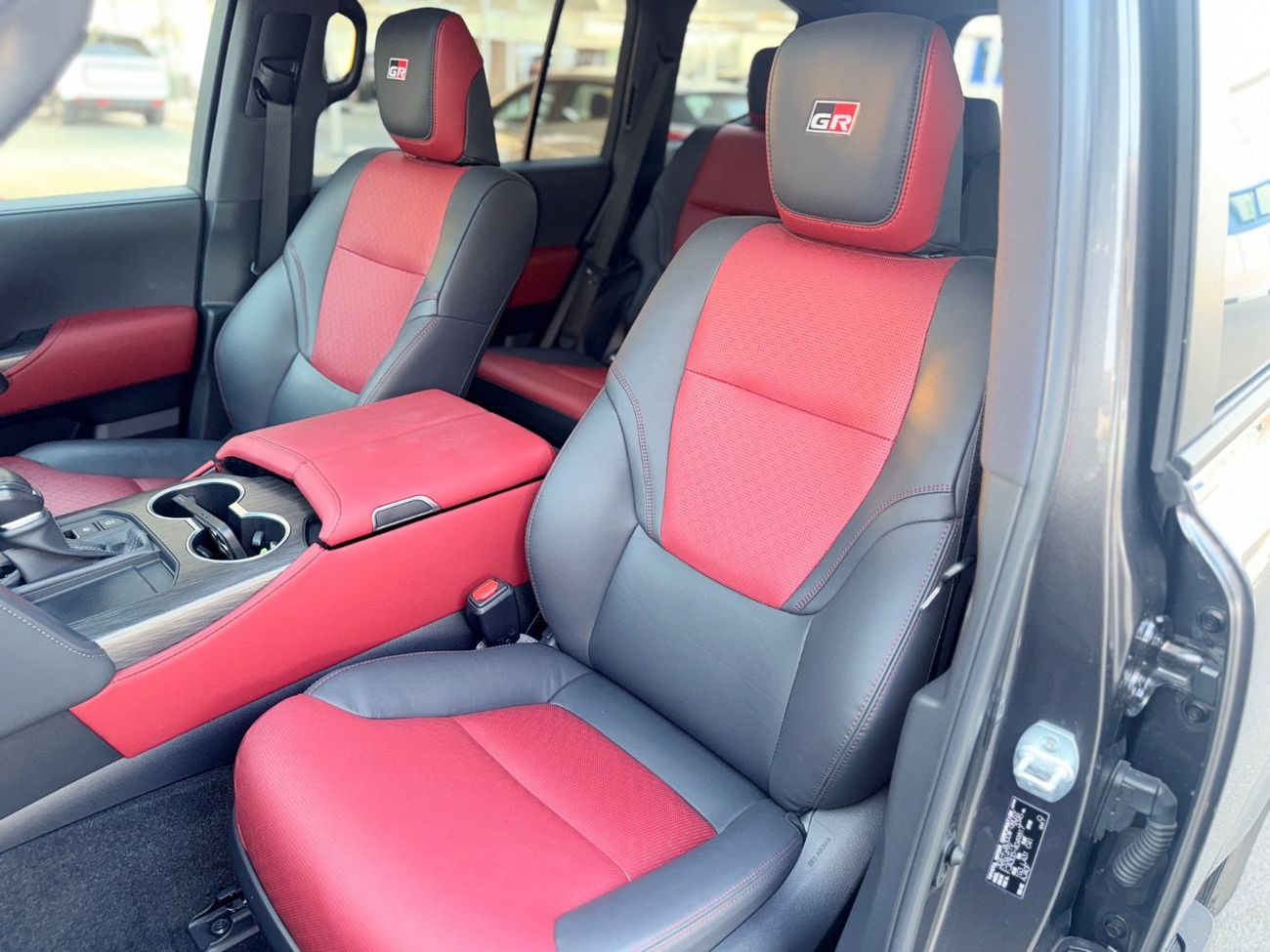 تويوتا لاند كروزر Lc300 Toyota Landcruiser 2023 RHD diesel engine