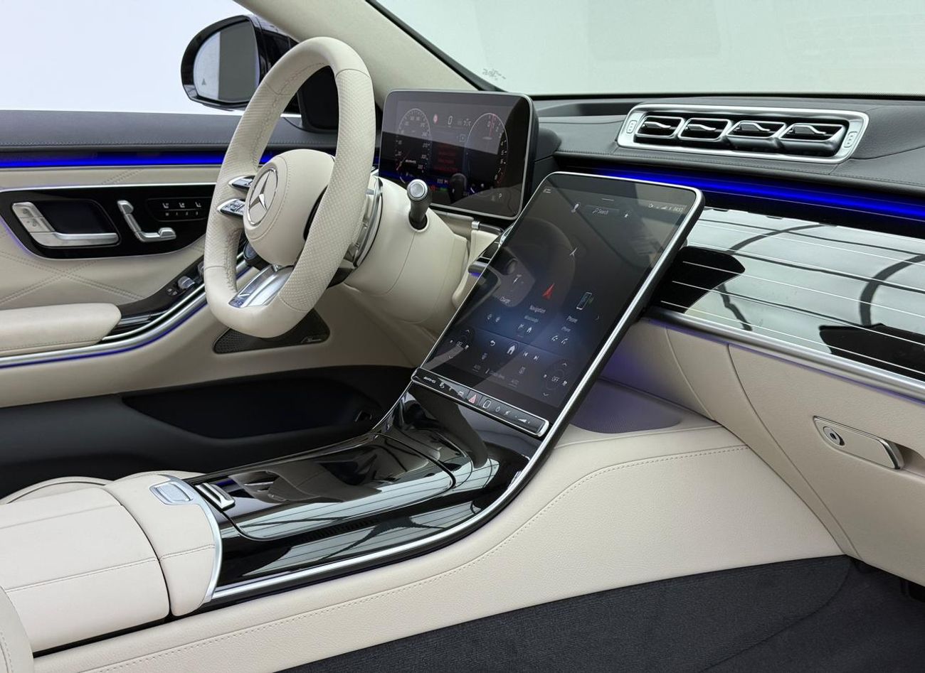 مرسيدس بنز S 63 AMG 2025 Mercedes‑Benz S63 E AMG ,Warranty ,Excellent Condition, Canadian Specification