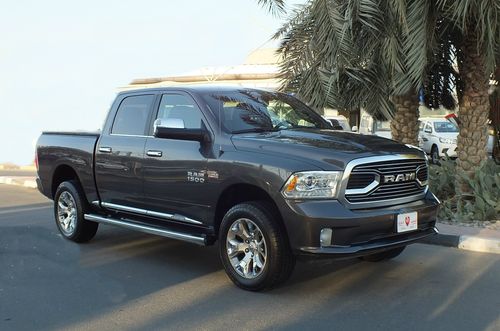 RAM 1500 LIMITED HEMI 5.7 V8