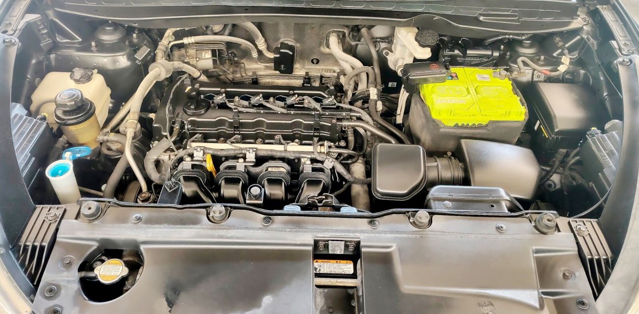 هيونداي توسون 2.0 litre 4-cylinder Engine-FWD