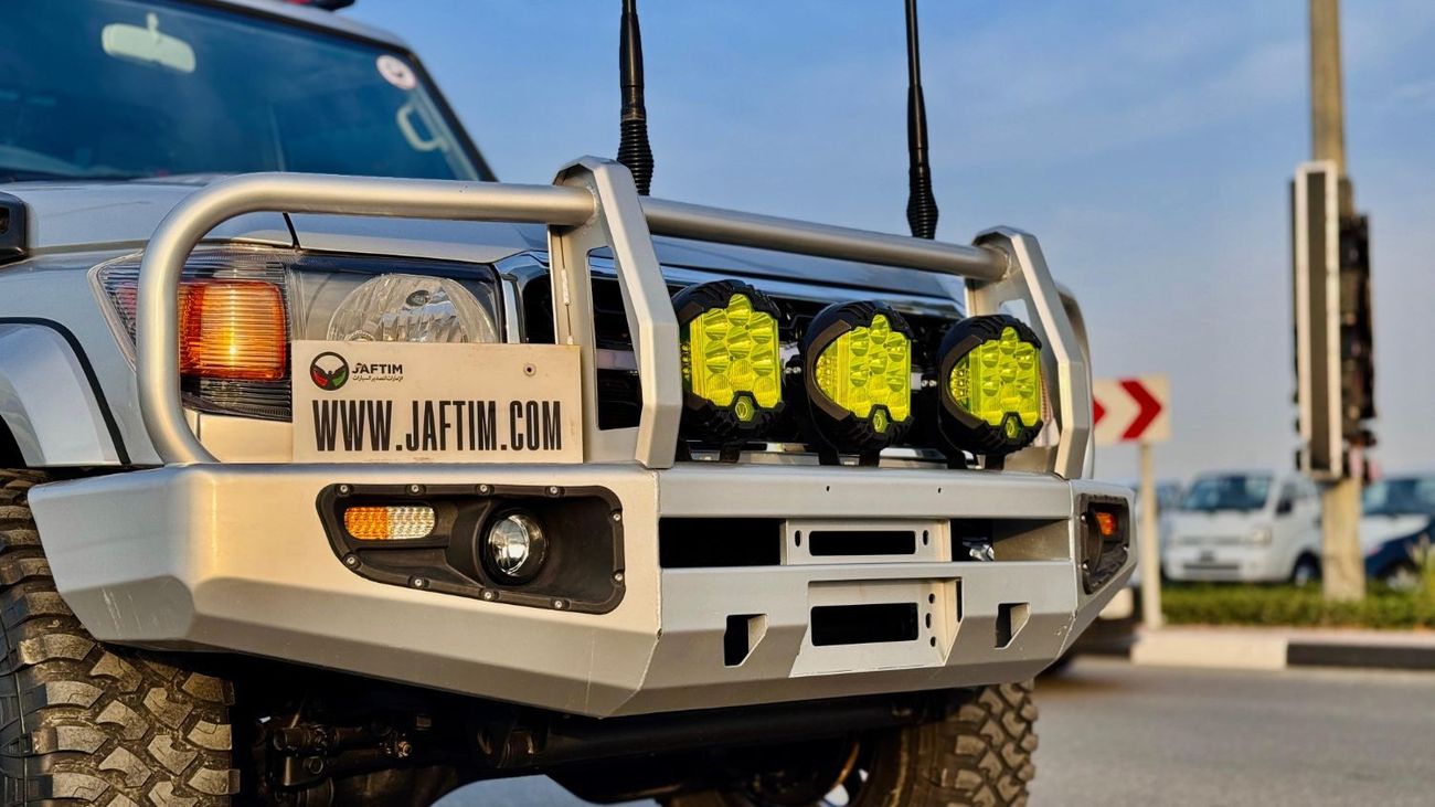 تويوتا لاند كروزر بيك آب AFTER MARKET MODIFIED | 4.5L DIESEL ENGINE | SINGLE CABIN | RHD