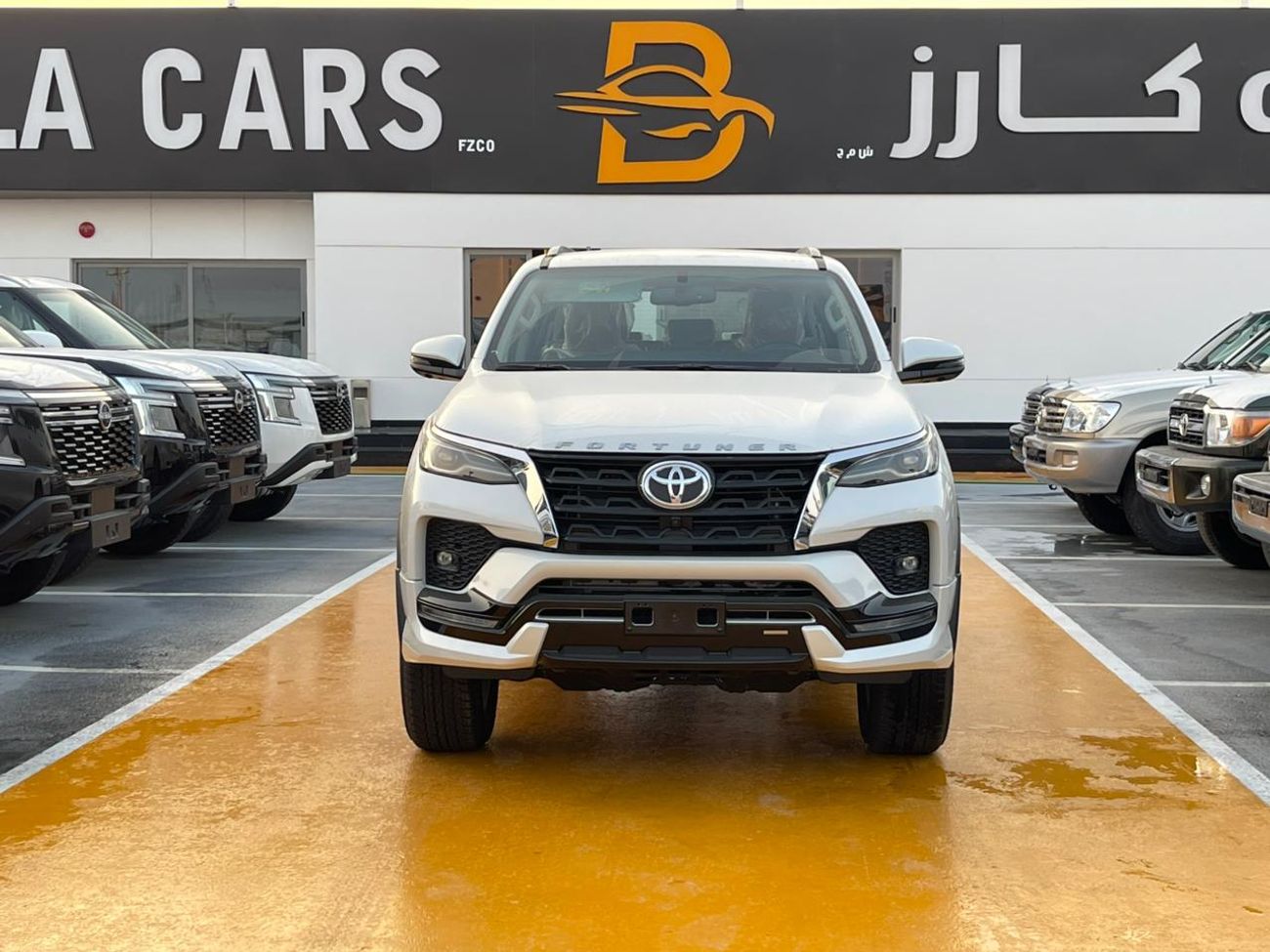 Toyota Fortuner Toyota Fortuner SR5 Plus 4.0L V6 PETROL 2025 GCC