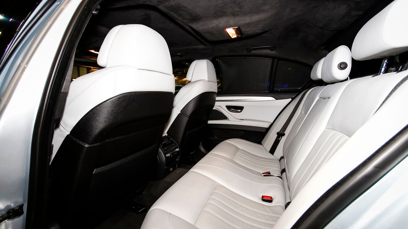 بي أم دبليو M5