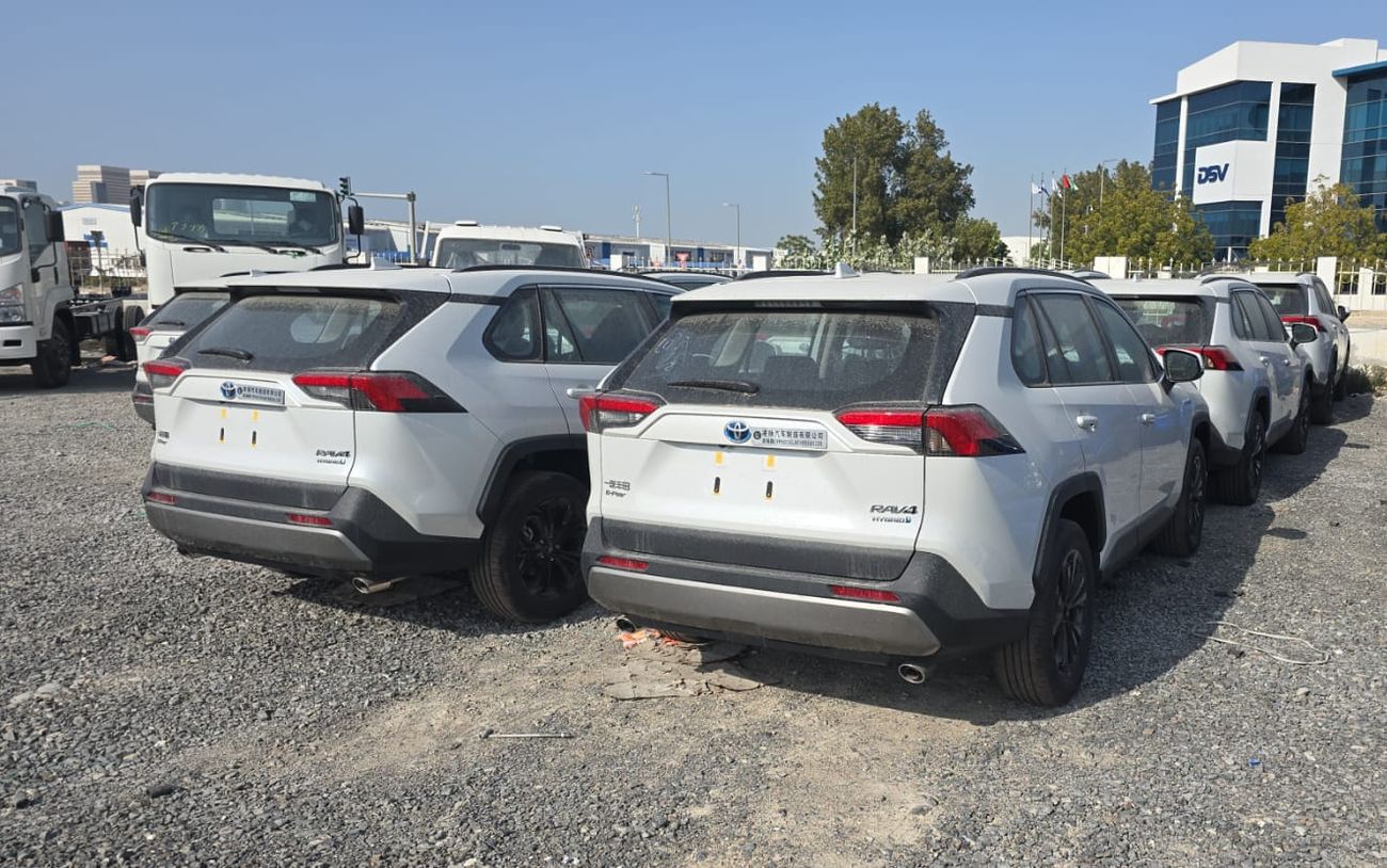 Toyota RAV4 Toyota RAV4 2.5L 4*4 HYBRID