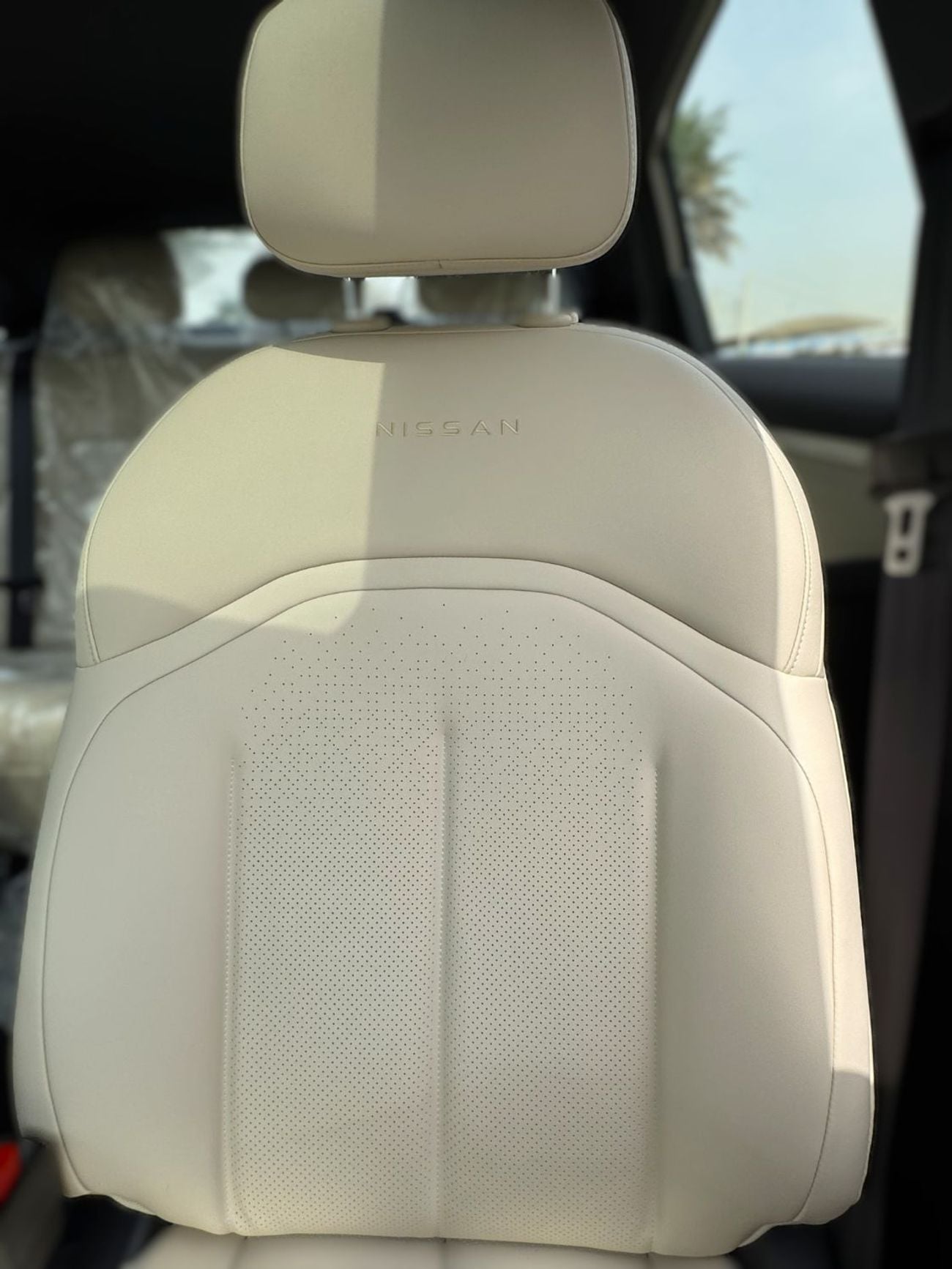 نيسان N6 Nissan N6 180 Max 2025 – Plug-in Hybrid