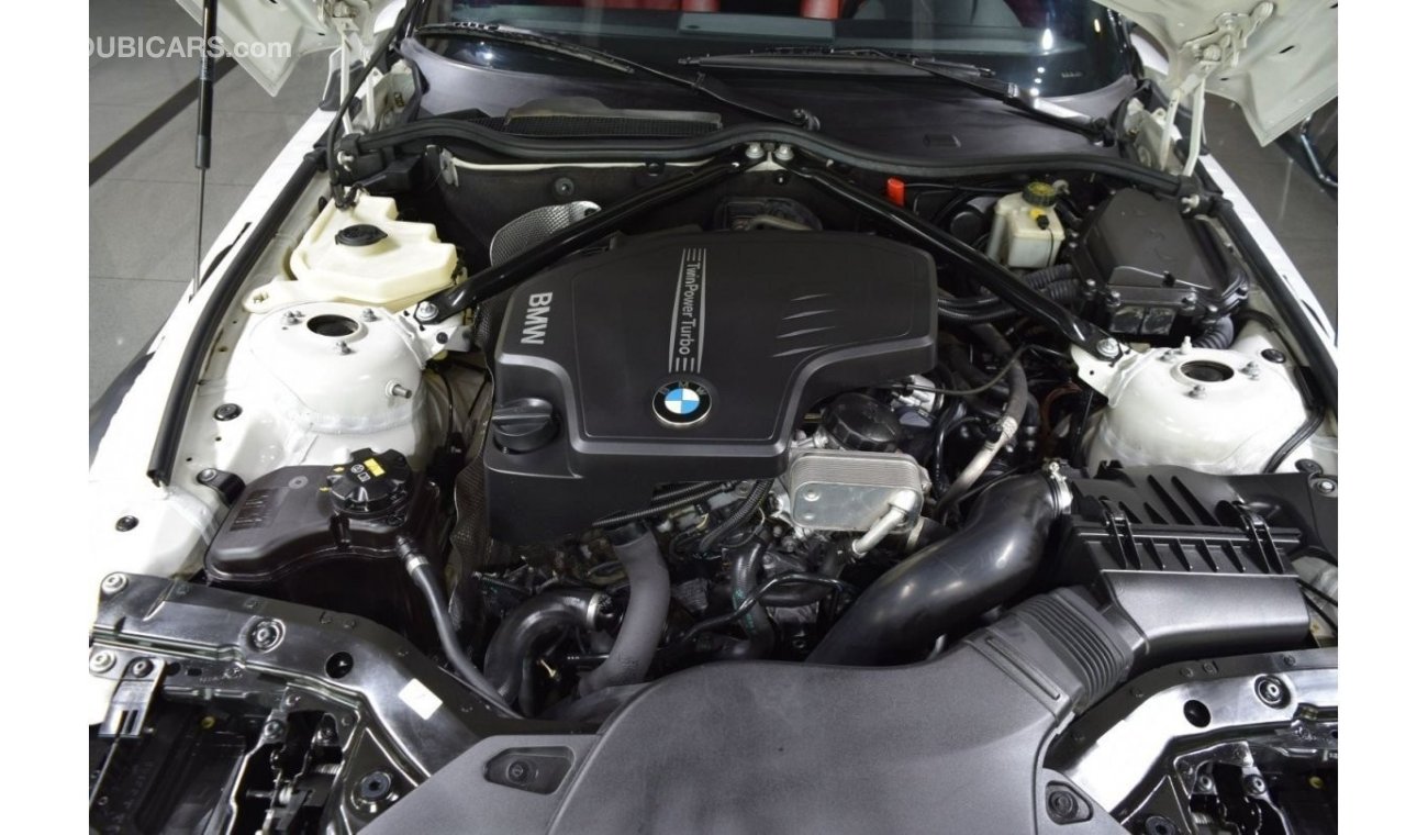 BMW Z4 sDrive 18i BMW Z4 | 2.0L GCC Specs | Excellent Condition | Single Owner | Accident Free