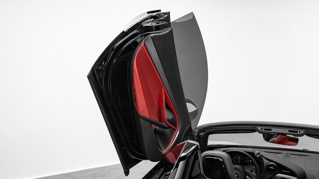 McLaren 750S Spyder - 2025 - GCC - Under Warranty and Service Contract