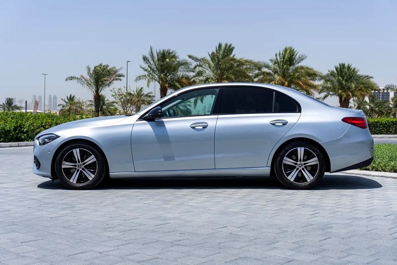 Mercedes Benz C200 PREMIUM