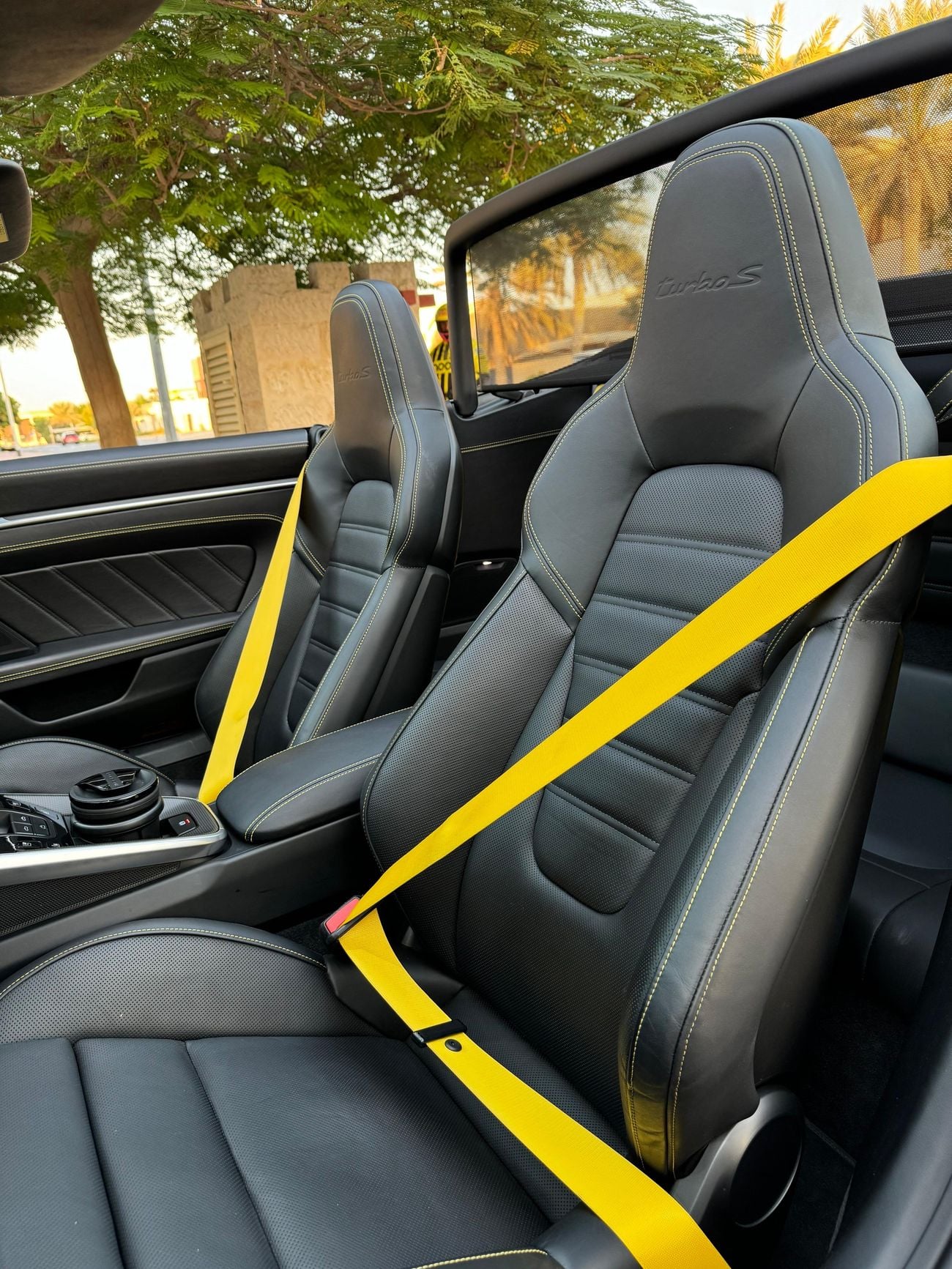 Porsche 911 Turbo 3.8L (575 HP) Convertible