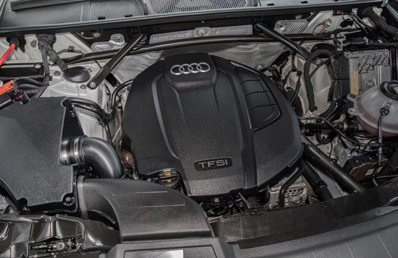 Audi Q5 45 TFSI Quattro S Line 2.0L (252 HP)