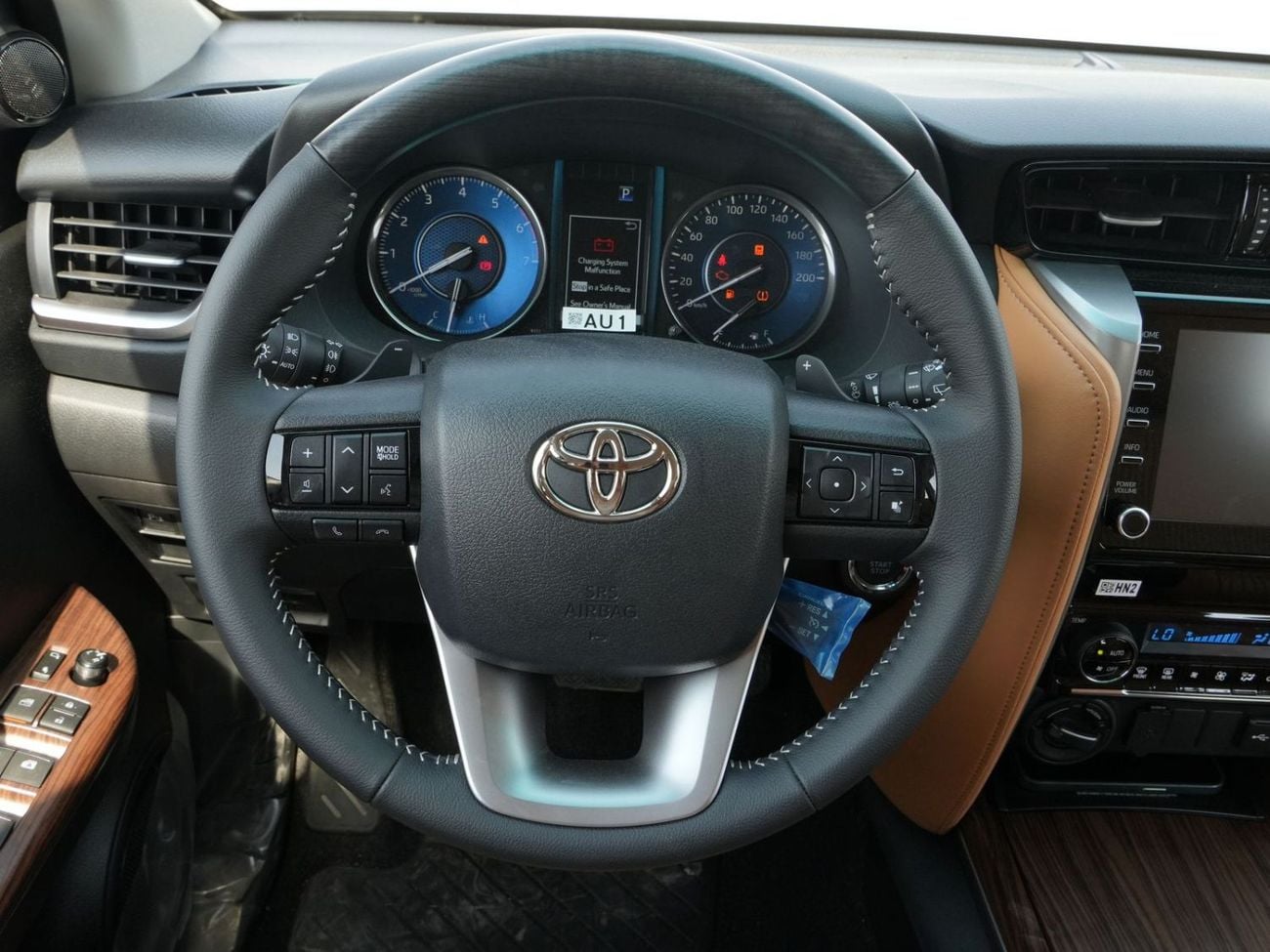 Toyota Fortuner 2026 TOYOTA FORTUNER 2.7L PETROL AT 4WD GCC BRAND NEW 0KM