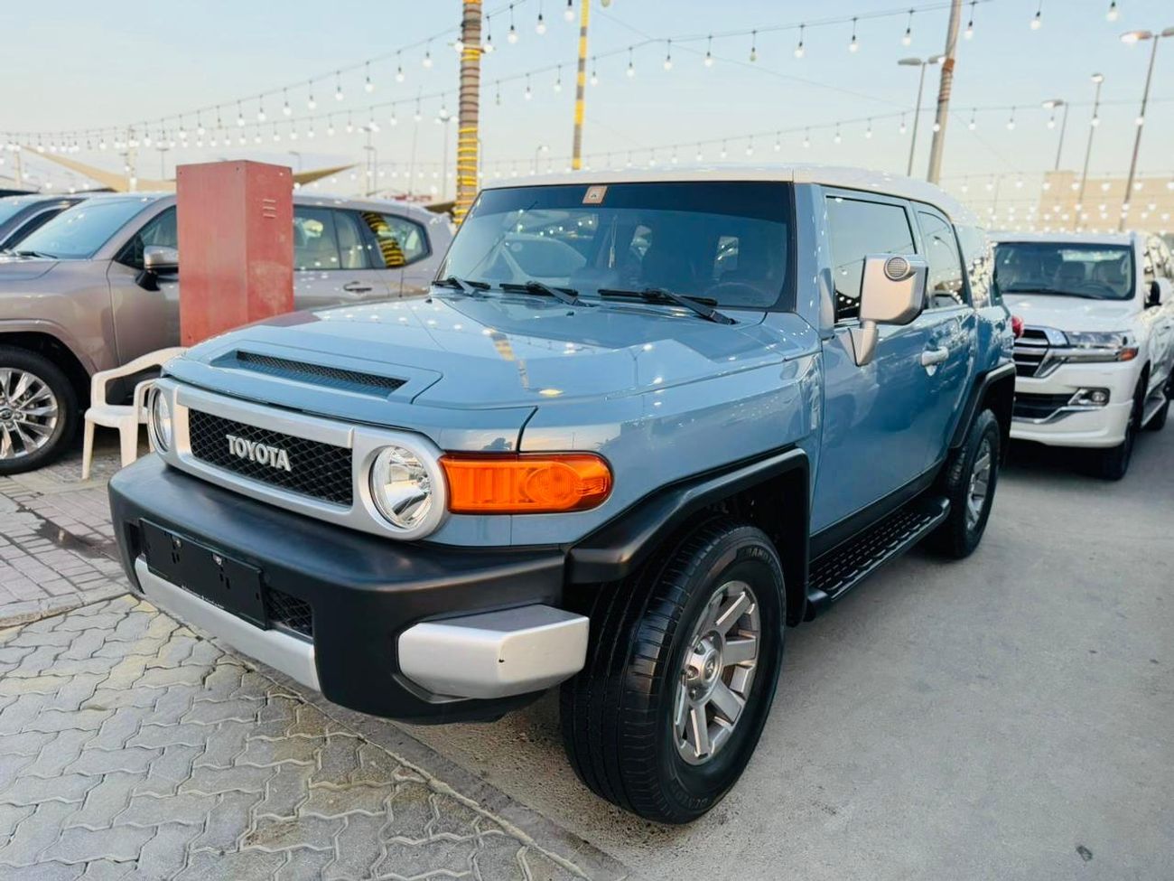 Toyota FJ Cruiser TOYOTA FJ CRUISER 2017 GXR 4.0L A/T/V6