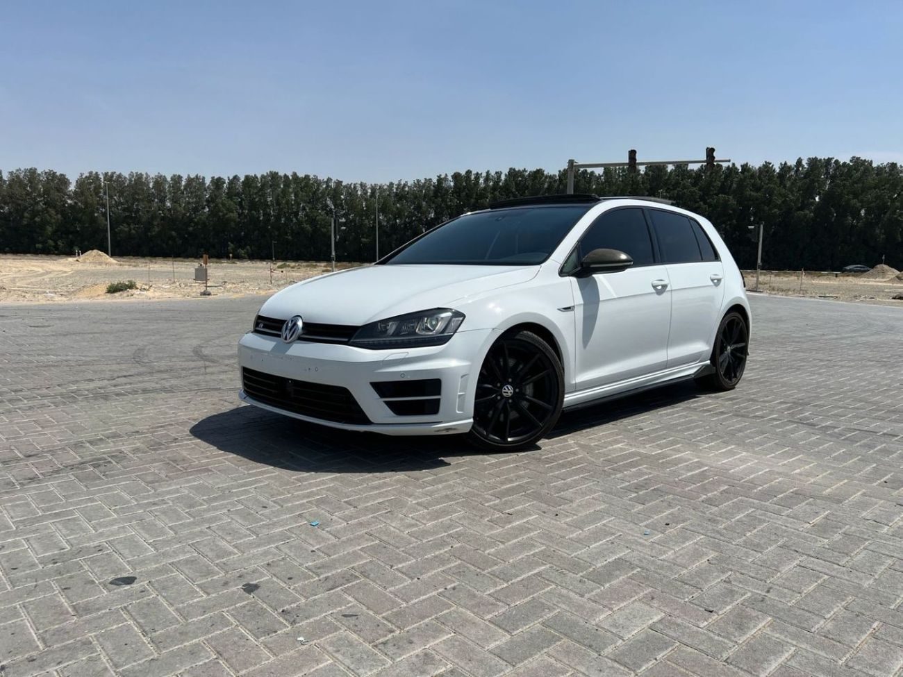 Volkswagen Golf R GCC