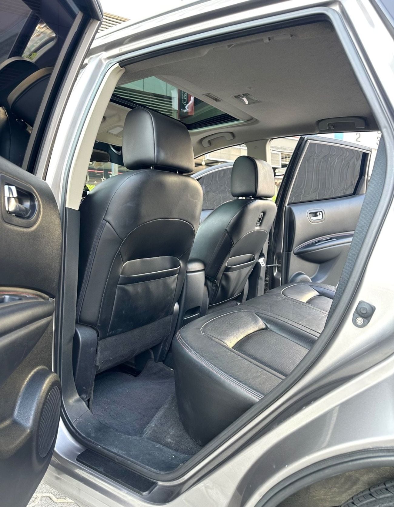 Nissan Rogue S (NON GCC)