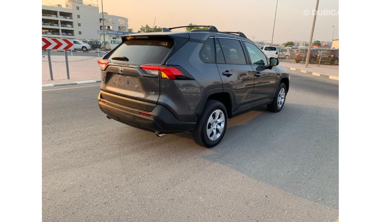 Toyota RAV4 LE AWD SPORTS AND ECO 2.5L V4 2019 AMERICAN SPECIFICATION