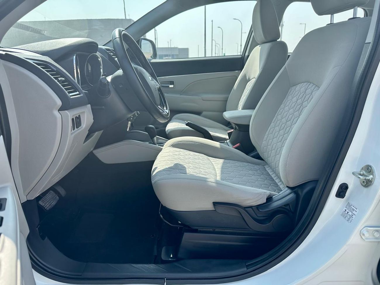 Mitsubishi ASX Mid 2.0L FWD 2022 2.0L GCC (770/-MONTHLY)