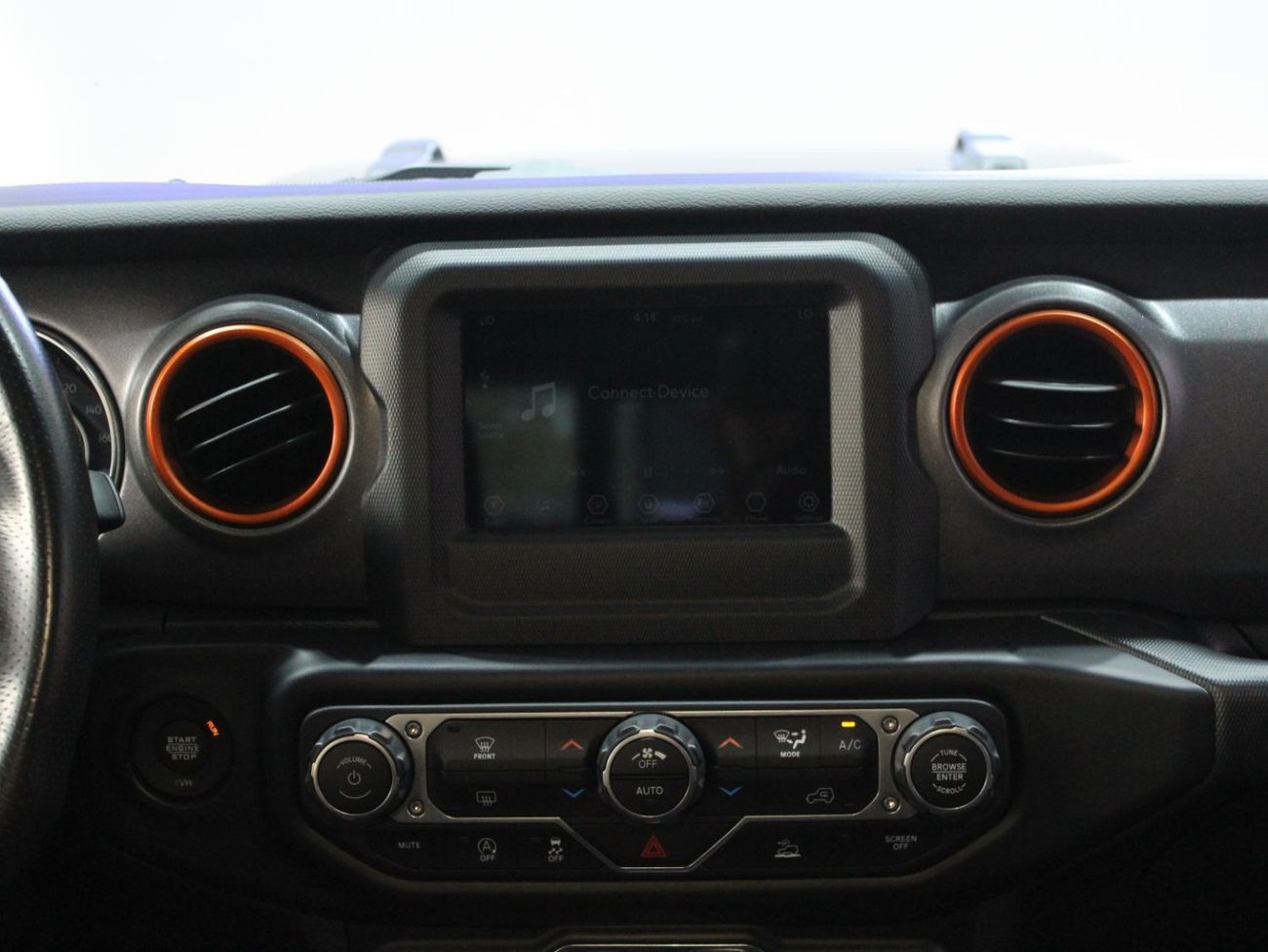 Jeep Gladiator Mojave Edition (Sand Runner)