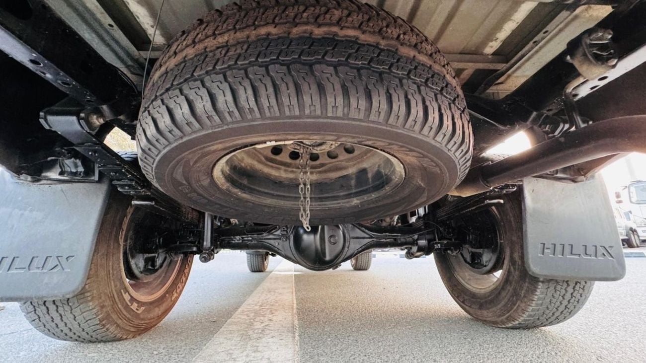 Toyota Hilux SMART CAB | 2022 | 2.8L DIESEL ENGINE |  IRON ROLL BAR | 4 X 4