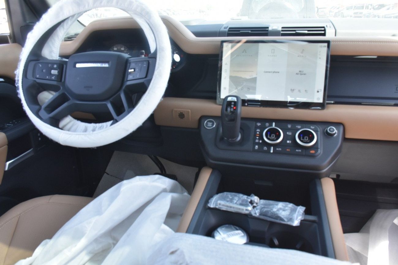 لاند روفر ديفندر P400 110 S 3.0L (7 Seater)