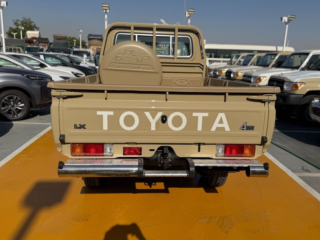 Toyota Land Cruiser Pick Up