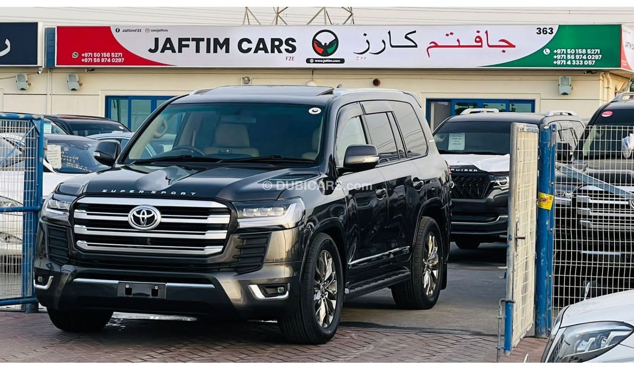 Toyota Land Cruiser LC300 Face-Lifted 4.7L 360 Camera 4WD Premium Beige Interior Sunroof Petrol 7 Seats