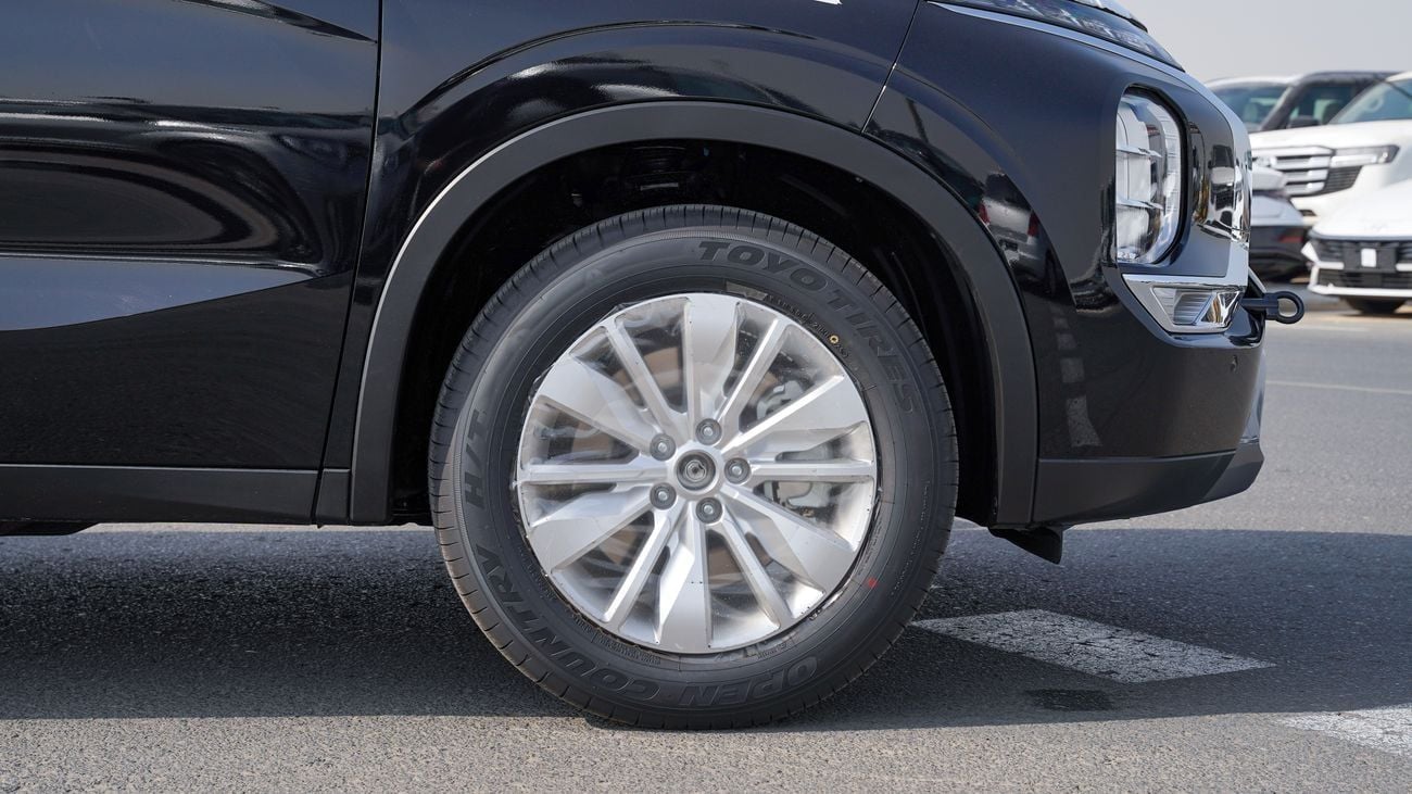 ميتسوبيشي آوتلاندر جديد كلياً 2026 Mitsubishi Outlander High Line (G10) 2.5L 7-ركاب SUV مواصفات الخليج