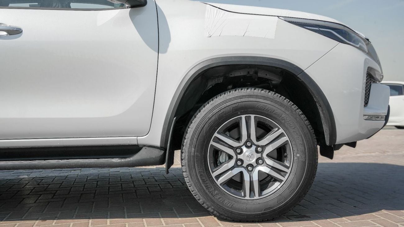 Toyota Fortuner EXR 2026 Toyota Fortuner GX 2.4L AT Diesel (White)