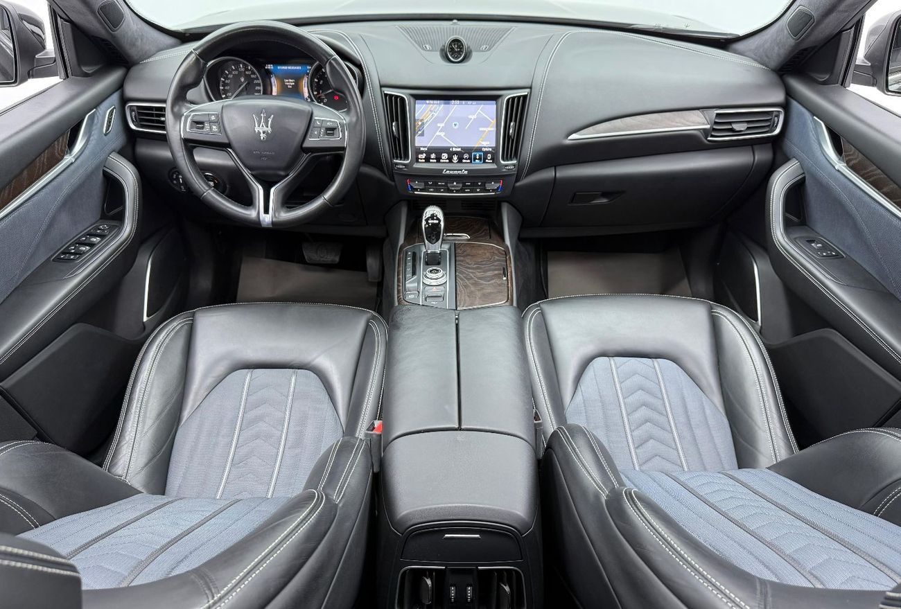 Maserati Levante GranLusso 3.0L 2017 Maserati Levante GranLusso, Full Service History, Excellent Condition, GCC