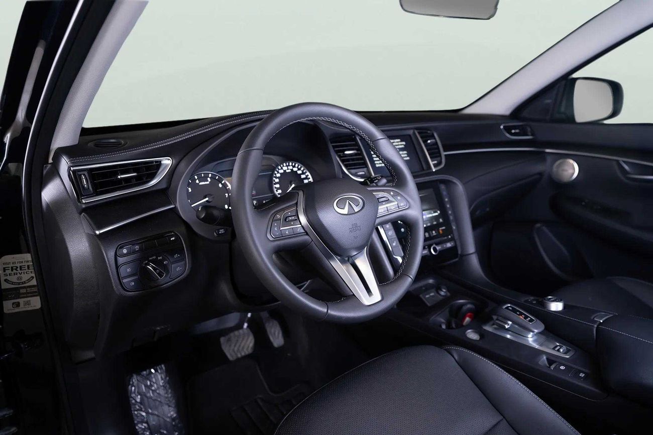 إنفينيتي QX50 LUXE 2.0
