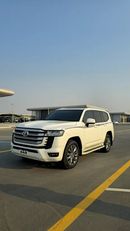 Toyota Land Cruiser GXR GCC Specs