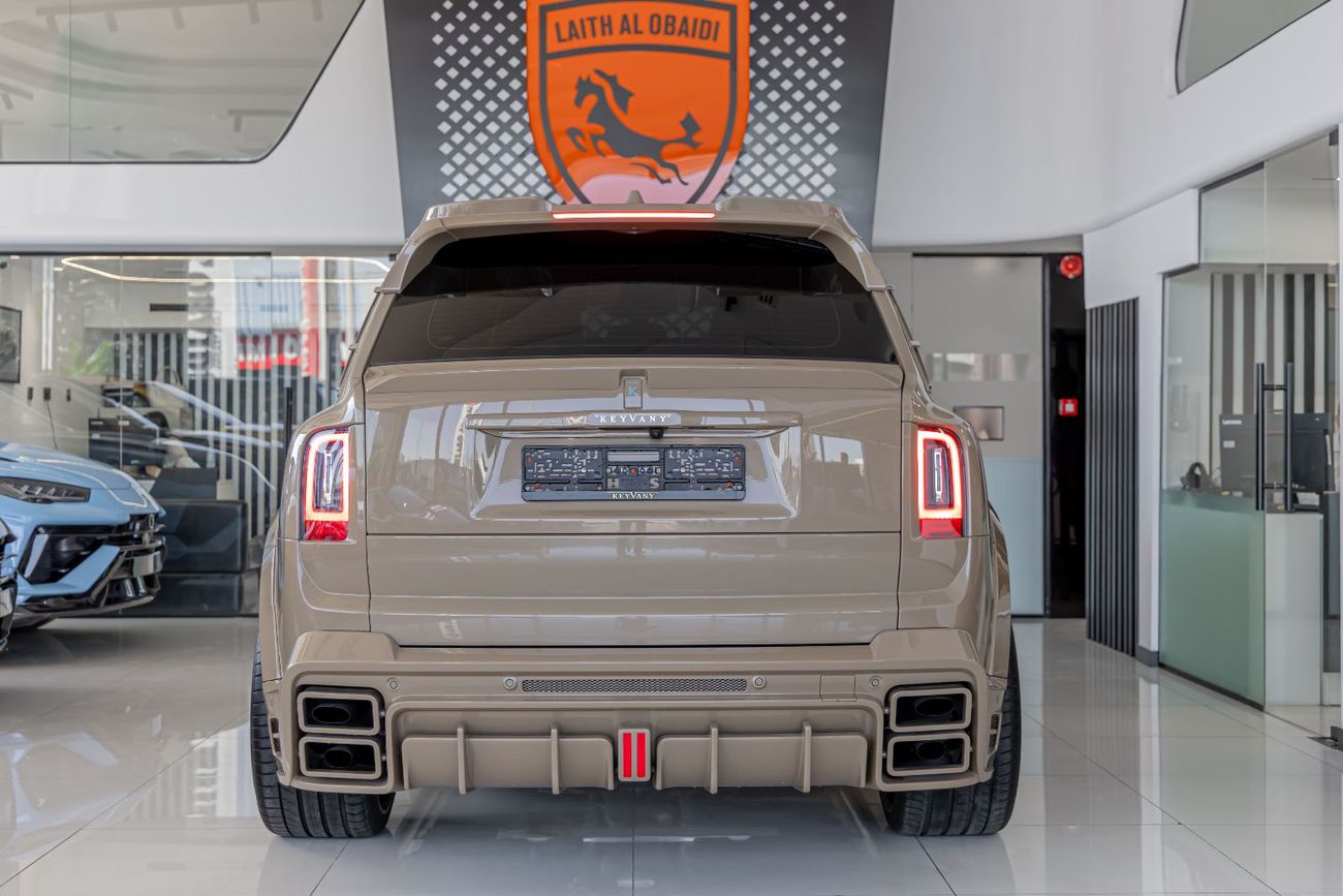 رولز رويس كولينان ROLLS ROYCE COLLINAN - 2025 - BY KEYVANY - 1 OF 1  PERFECT CONDITION - BLACK BADGE