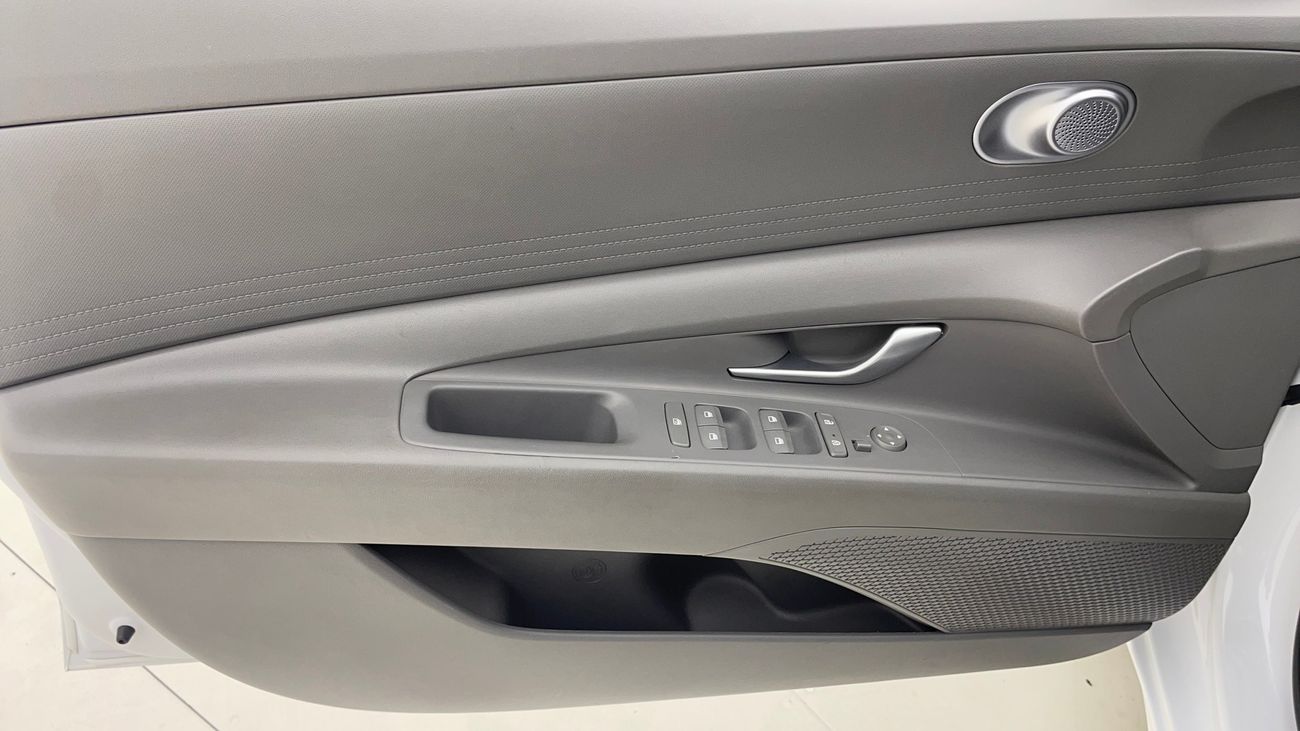 Hyundai Elantra SMART 1.6 | Zero Down Payment | Home Test Drive