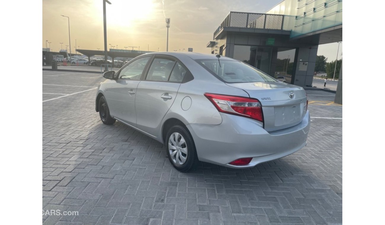 تويوتا يارس Toyota Yaris (GCC SPEC) - 2016- VERY GOOD CONDITION