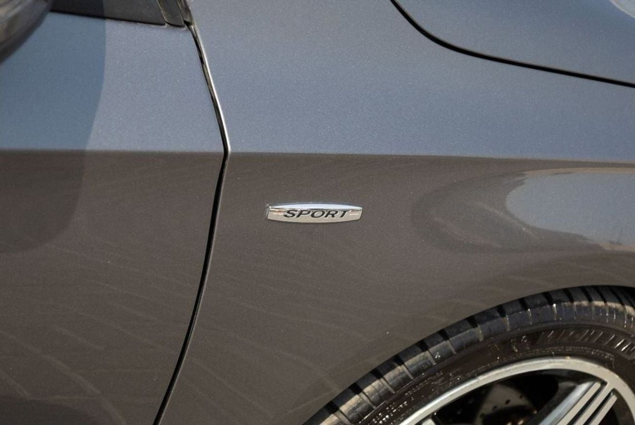 Mercedes-Benz A 250 Mercedes-Benz A250 Sport AMG 2017 GCC (LOW MILEAGE) under Warranty with Flexible Down-Payment.