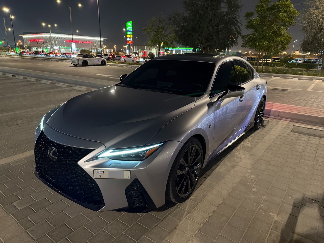 لكزس IS 350 F Sport Platinum 3.5L