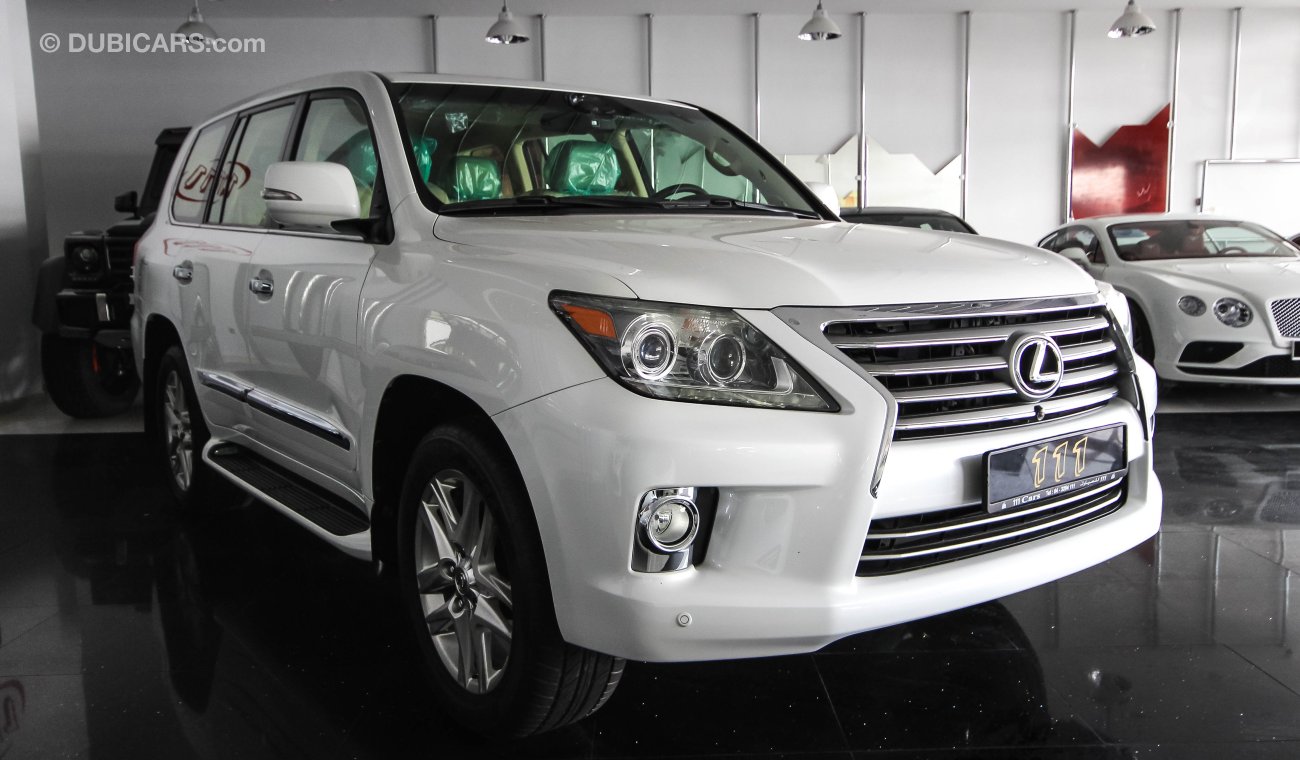 Lexus LX570