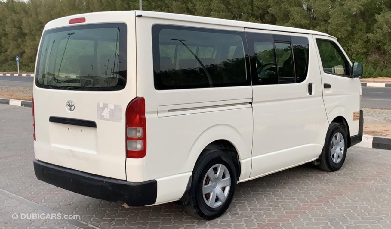 تويوتا هاياس Toyota Hiace 2013 14 Seats Ref# 486