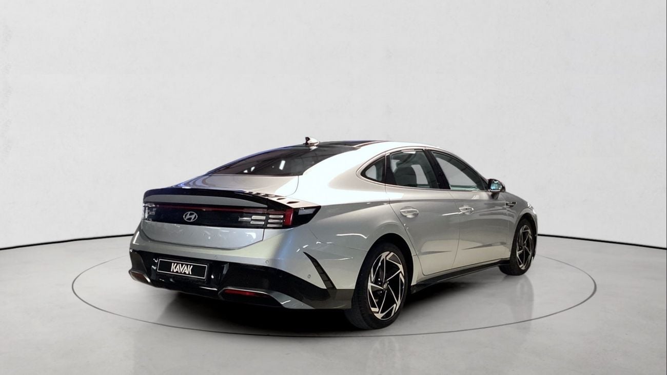 هيونداي سوناتا 2.5 AUTO PREMIUM PLUS | شامل الضمان | 0 ﺪﻔﻋﺓ ﺃﻮﻟﻯ