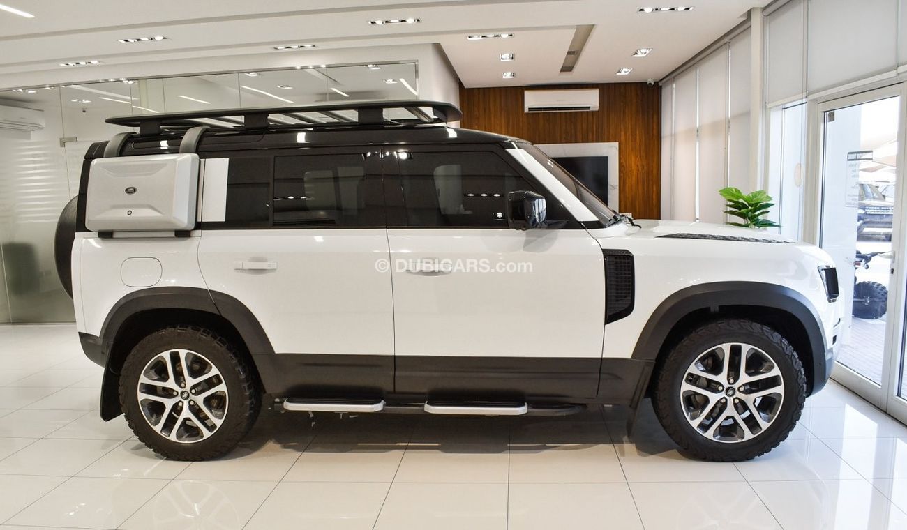 Land Rover Defender Launch Edition