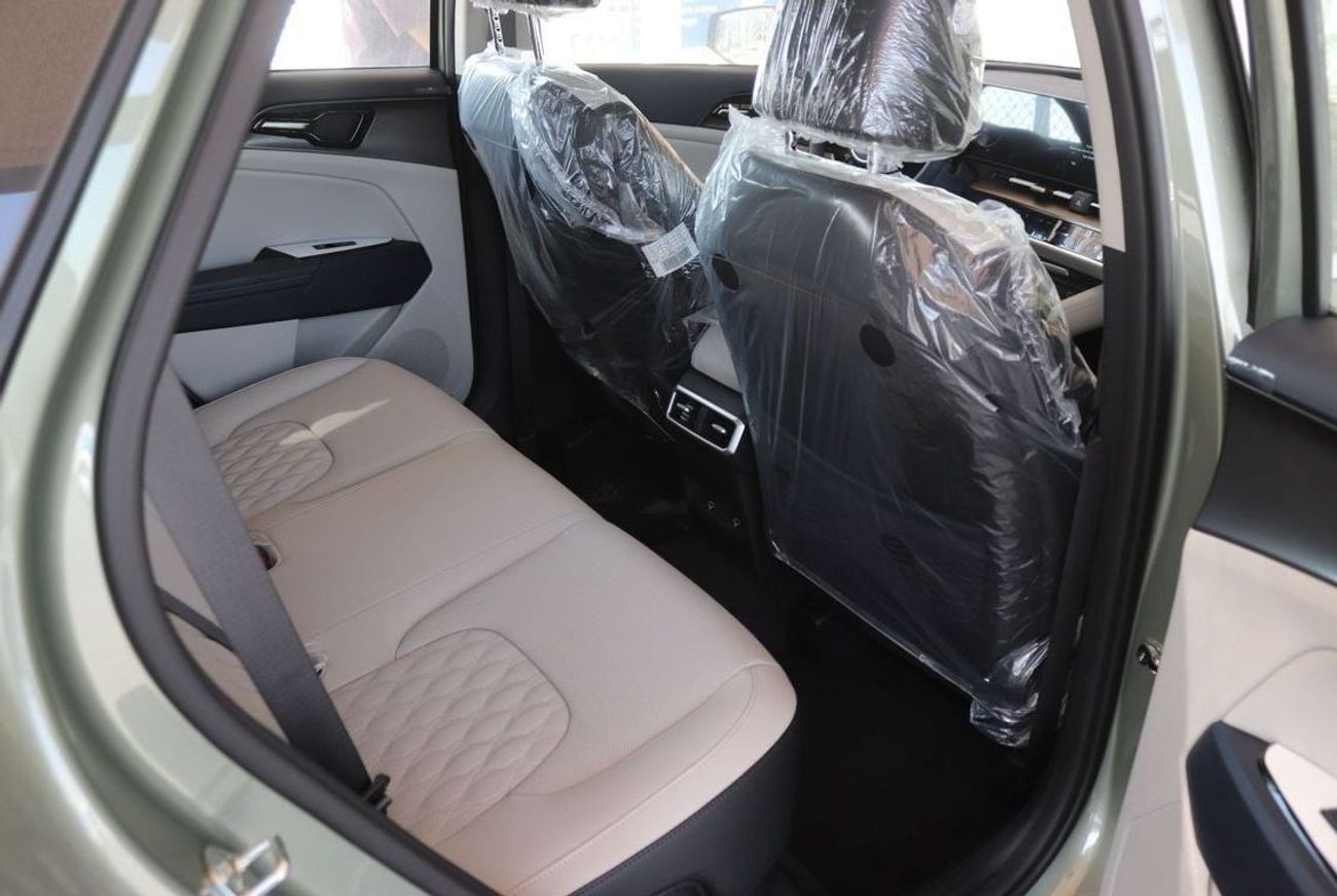 Kia Sportage 2.0L HYBRID, KEYLESS ENTRY, PUSH START,LEATHER SEAT, PANORAMIC ROOF, MODEL 2024 CHINA SPECS