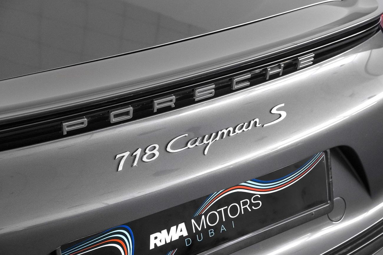 Porsche 718 Cayman S 2.5L A/T