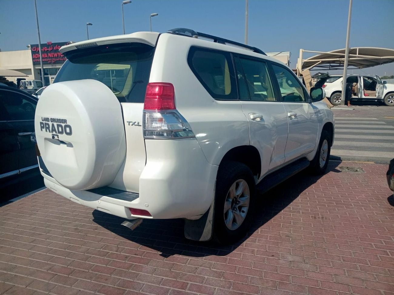 تويوتا برادو 2.7L 4WD PETROL TXL AUTOMATIC TRANSMISSION