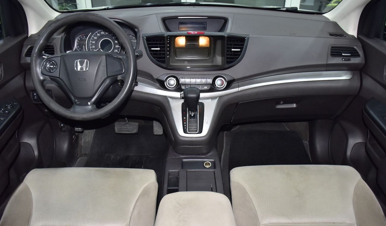 Honda CR-V LX EXCELLENT DEAL for our Honda CR-V ( 2013 Model ) in White Color GCC Specs